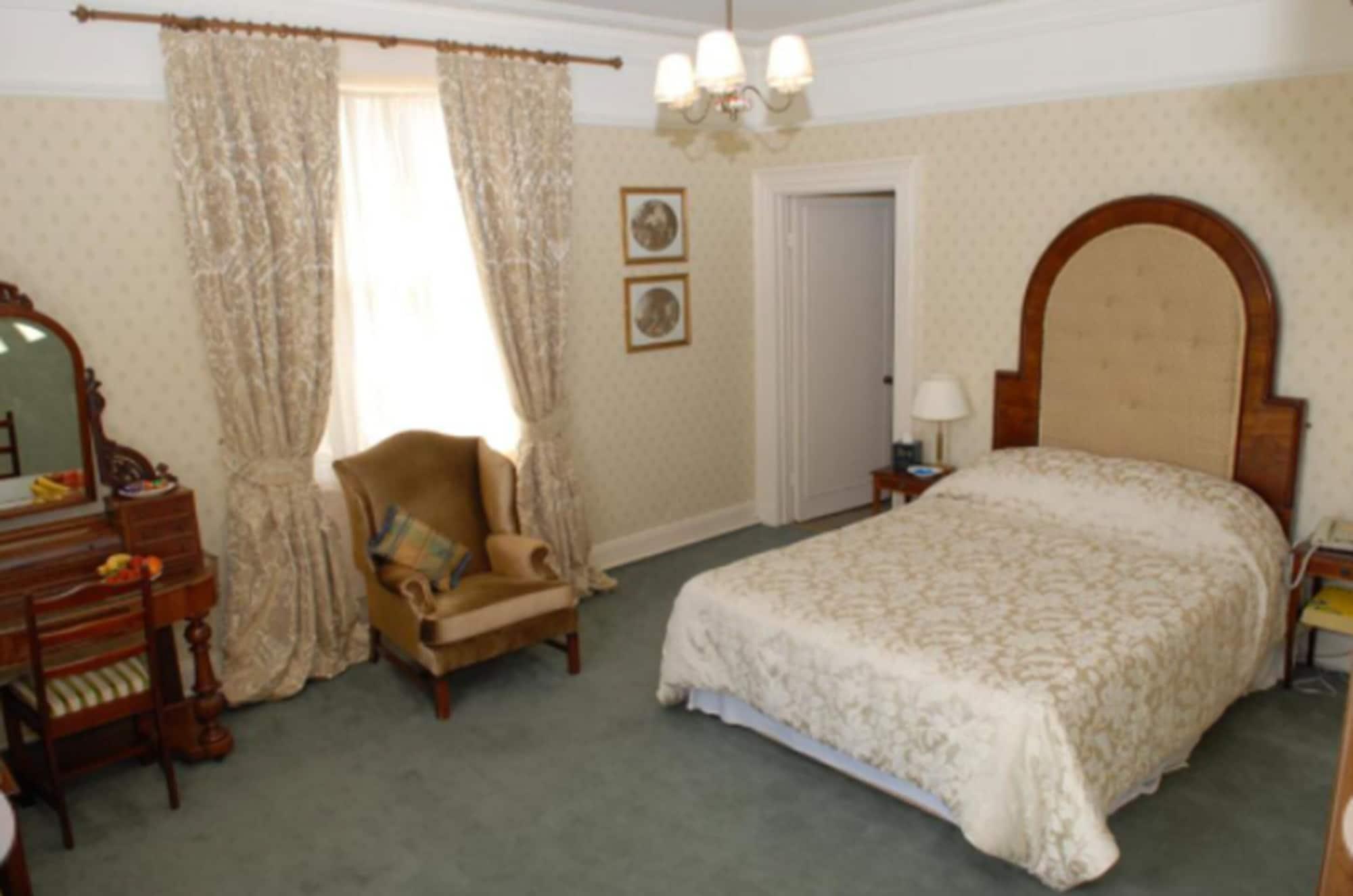 Londonderry Arms Hotel Carnlough Eksteriør billede