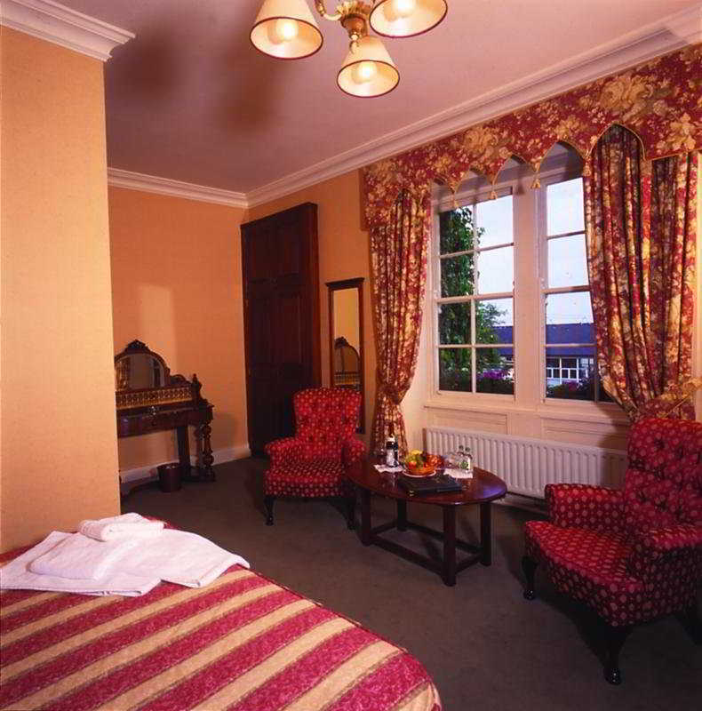 Londonderry Arms Hotel Carnlough Eksteriør billede